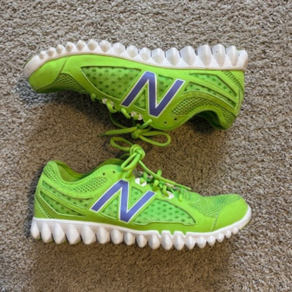 New Balance Women's Neon Green Athletic Running Shoes